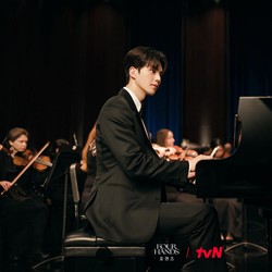 Rating Four Hands, Two Sonatas Jelang Tamat Malam Ini Masih Gacor