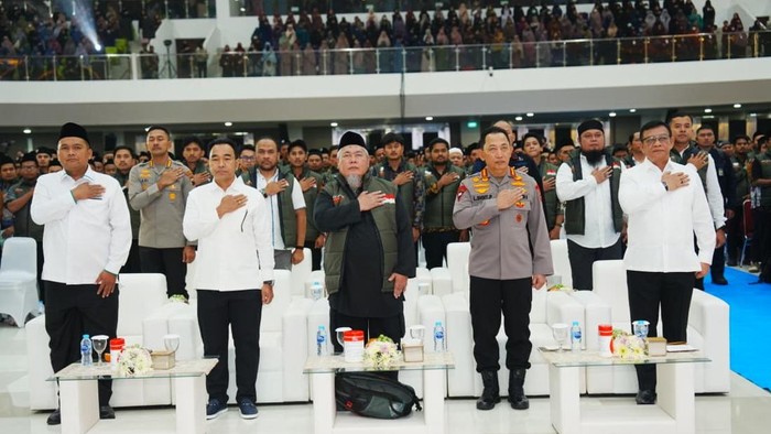 Kapolri Jenderal Listyo Sigit Prabowo dalam acara Syukuran Kemerdekaan RI ke-81 dan Silaturahmi Kapolri bersama Garda Satya NKRI, Minggu (30/8/2026).