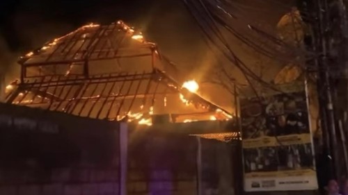 Kebakaran restoran Chez Gado-Gado di Jalan Camplung Tanduk Nomor 99, Seminyak, Kuta, Badung, terbakar pada Minggu (30/8/2026). (Dok. Instagram @damkar_kabupaten_badung)