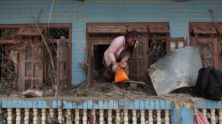 Korban Banjir Nepal-Tibet Tembus 691 Jiwa, Hampir 3.000 Orang Masih Hilang