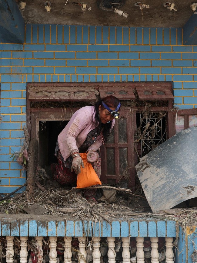 Korban Banjir Nepal-Tibet Tembus 691 Jiwa, Hampir 3.000 Orang Masih Hilang