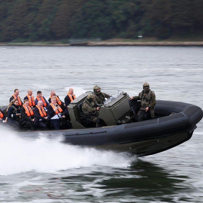 KTT Keamanan Laut Baltik, Pejabat Jerman Tinjau Kapal Patroli Bundespolizei