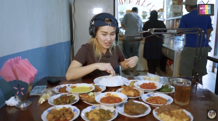 Kuliner favorit Ayu Ting Ting di Depok