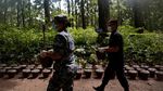 Pemakaman Massal Korban Banjir Nepal, Label Jenazah Ditata dalam Pot Bunga