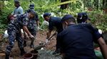 Pemakaman Massal Korban Banjir Nepal, Label Jenazah Ditata dalam Pot Bunga