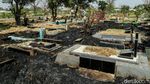 TPU Mangunjaya Bekasi Terbakar! Nisan Hangus, Warga Kesulitan Cari Makam Keluarga