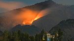 Api Berkobar di Lereng Gunung Semeru, Pendakian Ditutup