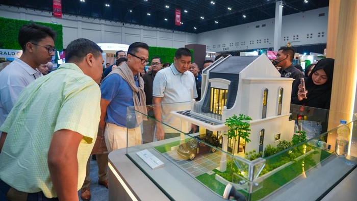 Danantara Housing Expo (DHE) 2026 telah dikunjungi 10 ribu orang per hari dan membukukan nilai proyek Rp2 triliun.