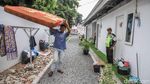 Potret Warga Eks Pinggir Rel Bertahan Hidup di Hunian Sementara Senen