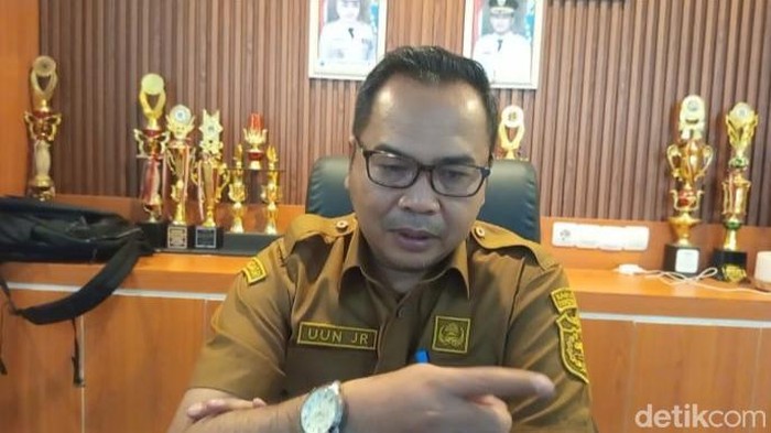 Kepala Dinas Perikanan Pandeglang Uun Junandar
