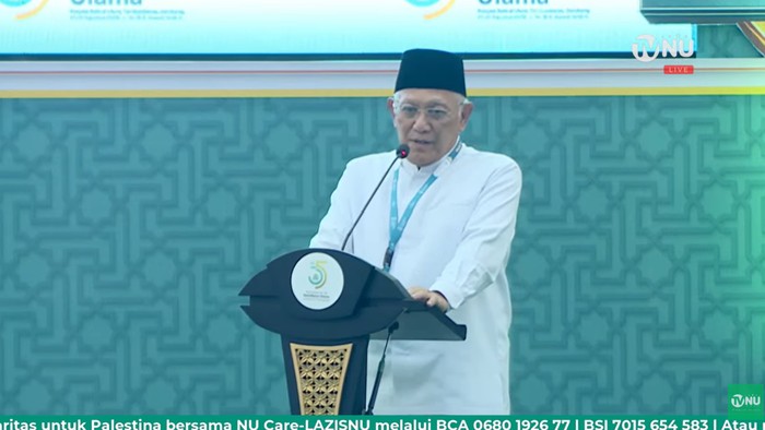 Ketua Umum terpilih PBNU periode 2026-2031, KH Abdul Hakim Mahfudz atau Gus Kikin dalam penutupan Muktamar ke-35 NU, Senin (31/8/2026).