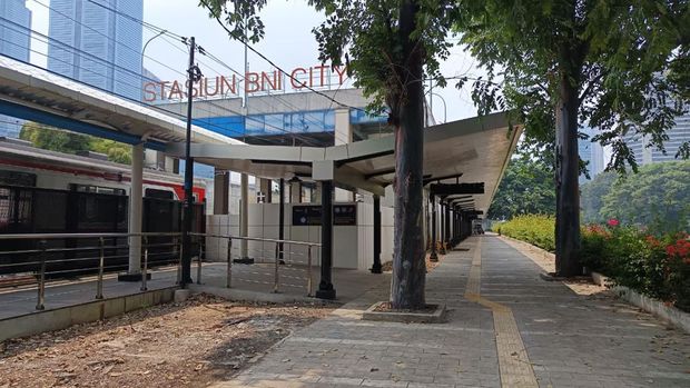Selasar penghubung Stasiun BNI City dengan Karet di Jakarta Pusat (Shonya/detikcom)