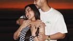 So Sweet! Romantisnya Sibad dan Krisjiana saat Makan Malam Bersama di Pulau