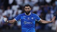 Benzema Resmi Tinggalkan Al Hilal