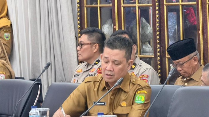 Suasana saat rapat koordinasi Penanggulangan Karhutla Sumsel di Griya Agung Palembang