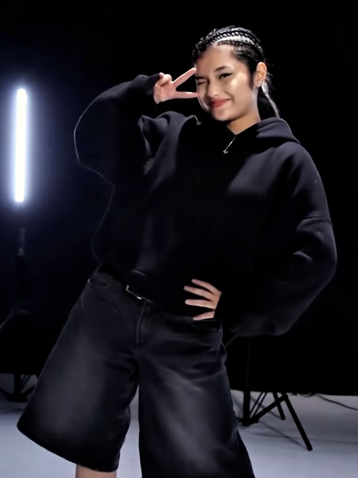Winona Karamoy, adik Davina Karamoy