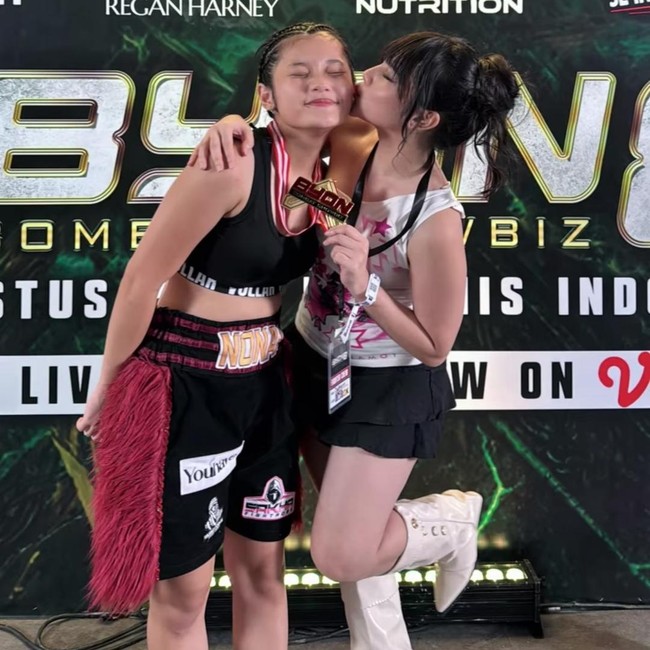 Winona, Adik Davina Karamoy Hobi Banget Boxing