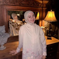 10 Inspirasi Padu Padan Outfit Hijab Gen Z Simpel Ala Nadzira Shafa