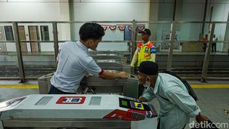 Hari Pertama Stasiun Karet Ditutup, BNI City Masih Lengang