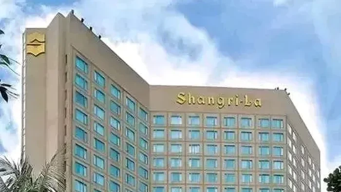 Hotel Shangri-La Surabaya yang diduga dijual Rp 2.3 triliun.