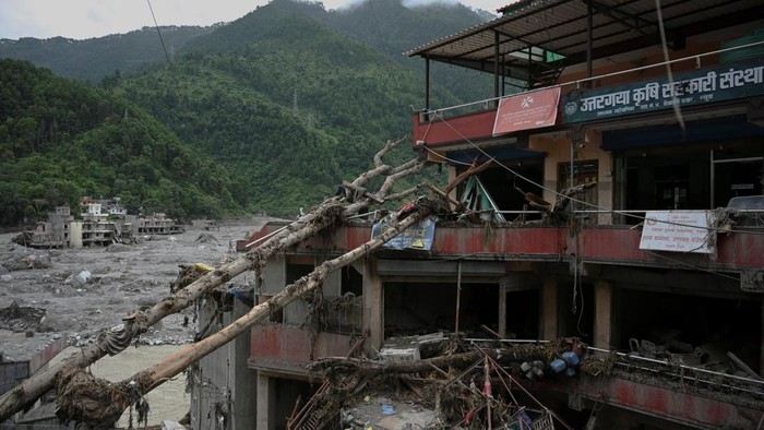 Damaged buildings near Trishuli River following deadly flash floods and a mudslide, in Betrawati Bazaar in Rasuwa district, Nepal, August 30, 2026. REUTERS/Stringer