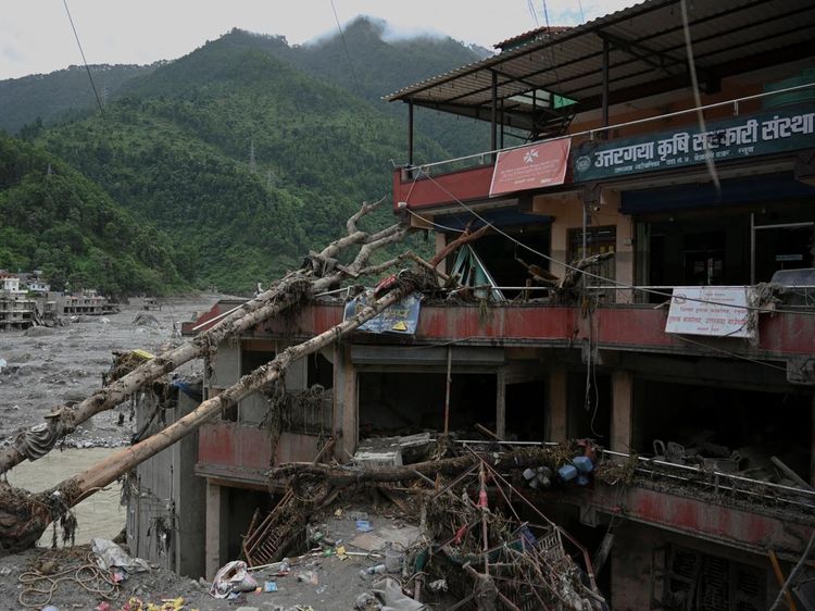 Jejak Dahsyat Banjir Bandang yang Menerjang Nepal