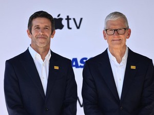 Video: 25 Tahun Berkarier di Apple, John Ternus Kini Gantikan Tim Cook