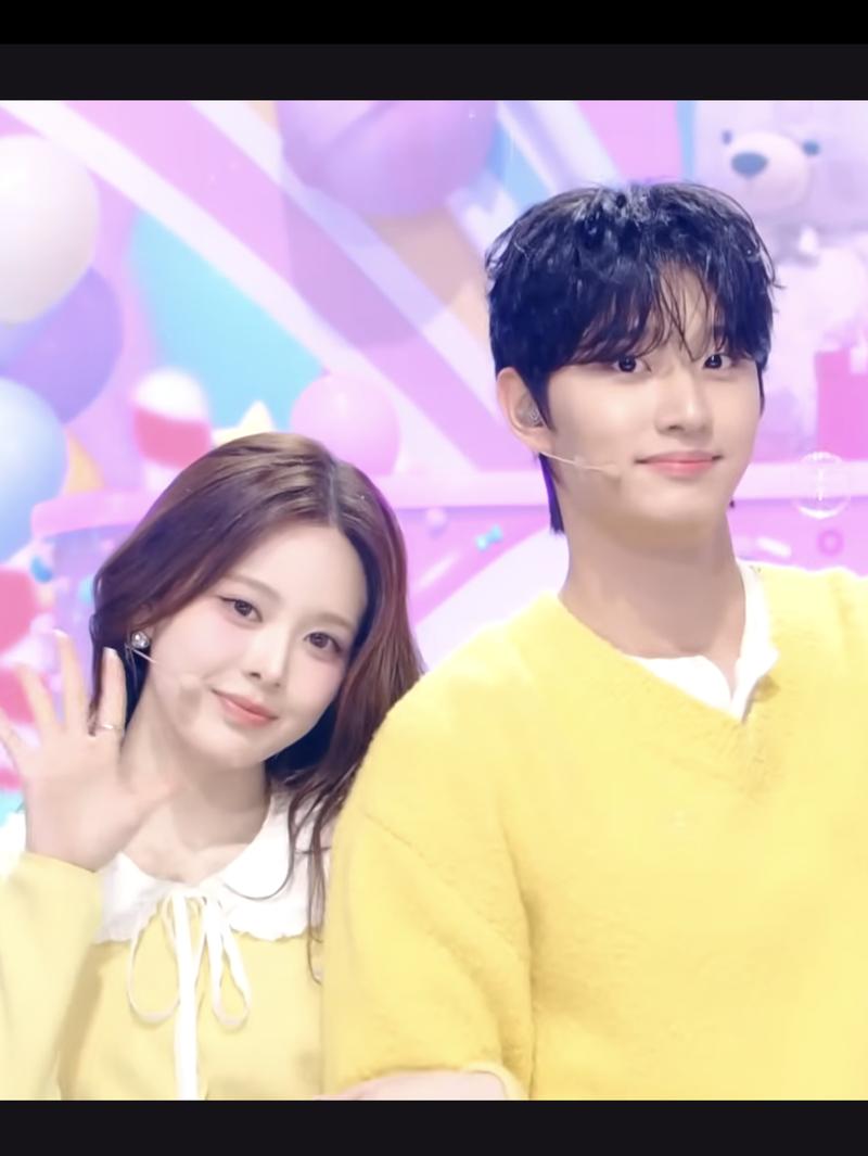 Kim Jae Won & Bang Jeemin IZNA Dirumorkan Pacaran, Sering Kirim Pesan Mirip
