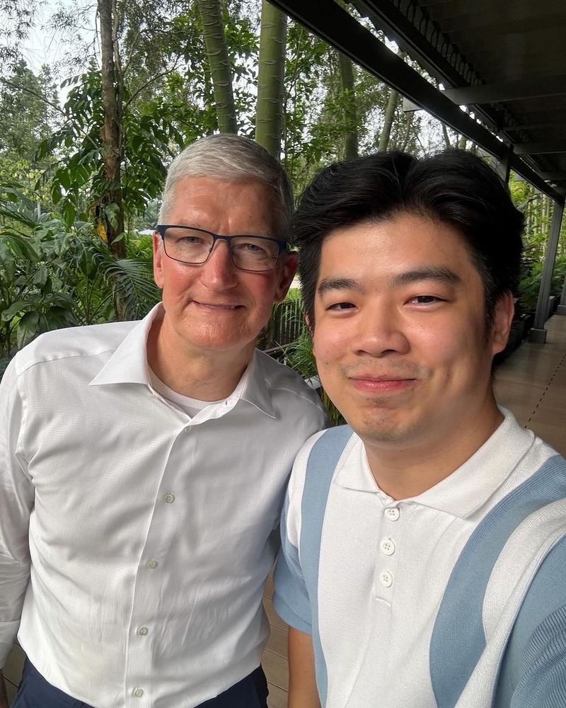 Malvin BIT bareng Tim Cook