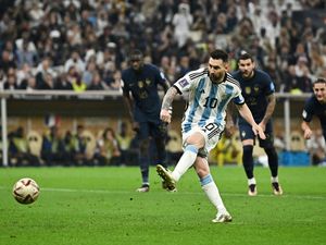 Menengok Aksi Lionel Messi Bersama Argentina, Kini Sang Legenda Pensiun
