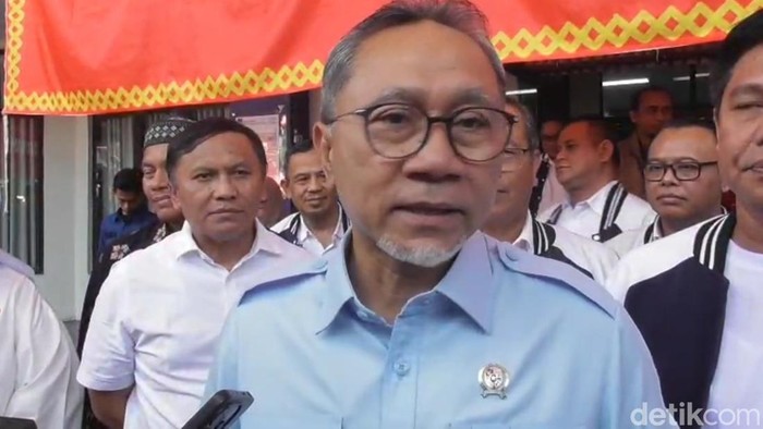 Menko Bidang Pangan, Zulkifli Hasan usai memberikan motivasi mahasiswa baru Universitas Muhammadiyah Purwokerto, Selasa (1/9/2026).