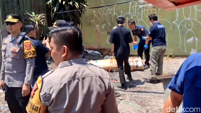 Penampakan TKP penemuan mayat di Babakan Ciparay, Bandung