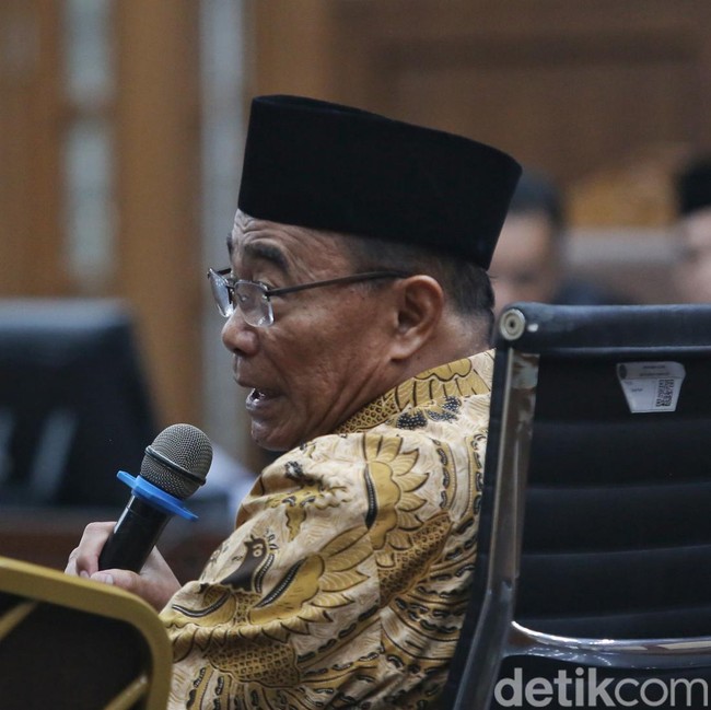Potret Muhadjir Effendy Saat Bersaksi di Sidang Korupsi Kuota Haji