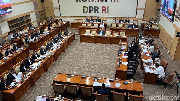 BNN mengusulkan tambahan anggaran sebesar Rp 5,05 triliun untuk tahun anggaran 2027 dalam rapat kerja bersama Komisi III DPR RI, Selasa (1/9/2026).