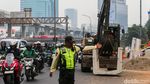 Revitalisasi Gatot Subroto Dimulai, Kendaraan Umum Bisa Melintas di Jalur Busway