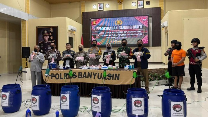 Rilis kasus narkotika di Polres Banyuasin sekaligus pemusnahan yang dilakukan jajaran kepolisian
