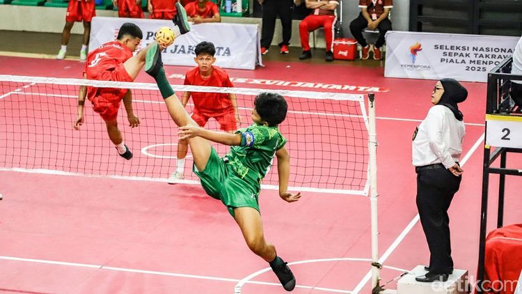 Sengitnya Aksi Pelajar Jakarta dalam Turnamen Sepak Takraw