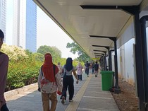 Penumpang Ngeluh Jalan Lebih Jauh ke Stasiun BNI City Usai Stasiun Karet Pensiun