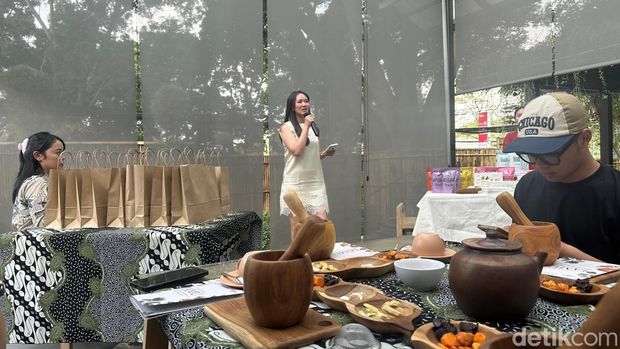 Acara The Art of Djamoe di Hilton Bandung Acara The Art of Djamoe di Hilton Bandung
