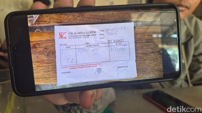 Bukti nota warga dimintai Rp 150 ribu saat lapor ada kebakaran di Gresik