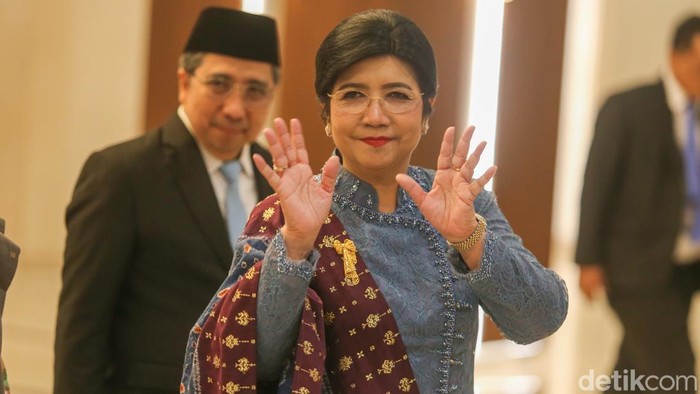 Destry Damayanti resmi dilantik sebagai Gubernur Bank Indonesia (BI) periode 2026-2031. Prosesi pelantikan berlangsung di Mahkamah Agung (MA), Jakarta Pusat, Rabu (2/9/2026).