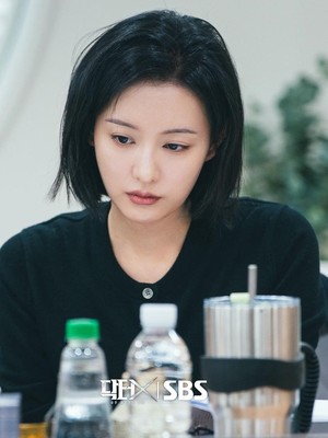 Potret Kim Ji Won dan Cast Doctor X Baca Naskah Perdana