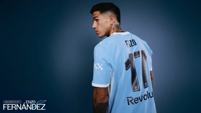 Enzo Fernandez telah bergabung dengan Manchester City. Dia ingin meniru kesuksesan para pemain Argentina lainnya yang sempat berkostum the Citizens.