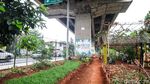Kolong Tol Becakayu Disulap Jadi Lahan Pertanian
