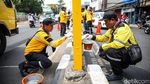 Pagar Pembatas di Depan Pasar Kramat Jati Dipercantik