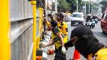 Pagar Pembatas di Depan Pasar Kramat Jati Dipercantik
