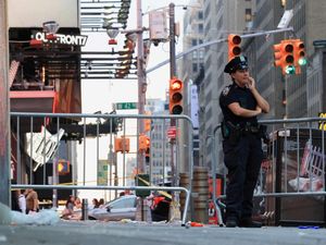 Times Square Mencekam saat Bos Bank of America Tewas Ditikam