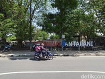 Proyek BRT Bandung Raya, 17 Kios di Terminal Antapani Dibongkar