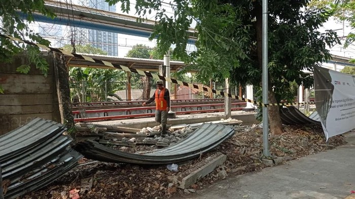 Situasi Stasiun Karet pada Rabu (2/9/2026)-(Shonya/detikcom)