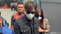 Audi Marissa dan Anthony Xie Hadiri Sidang Perdana Cerai